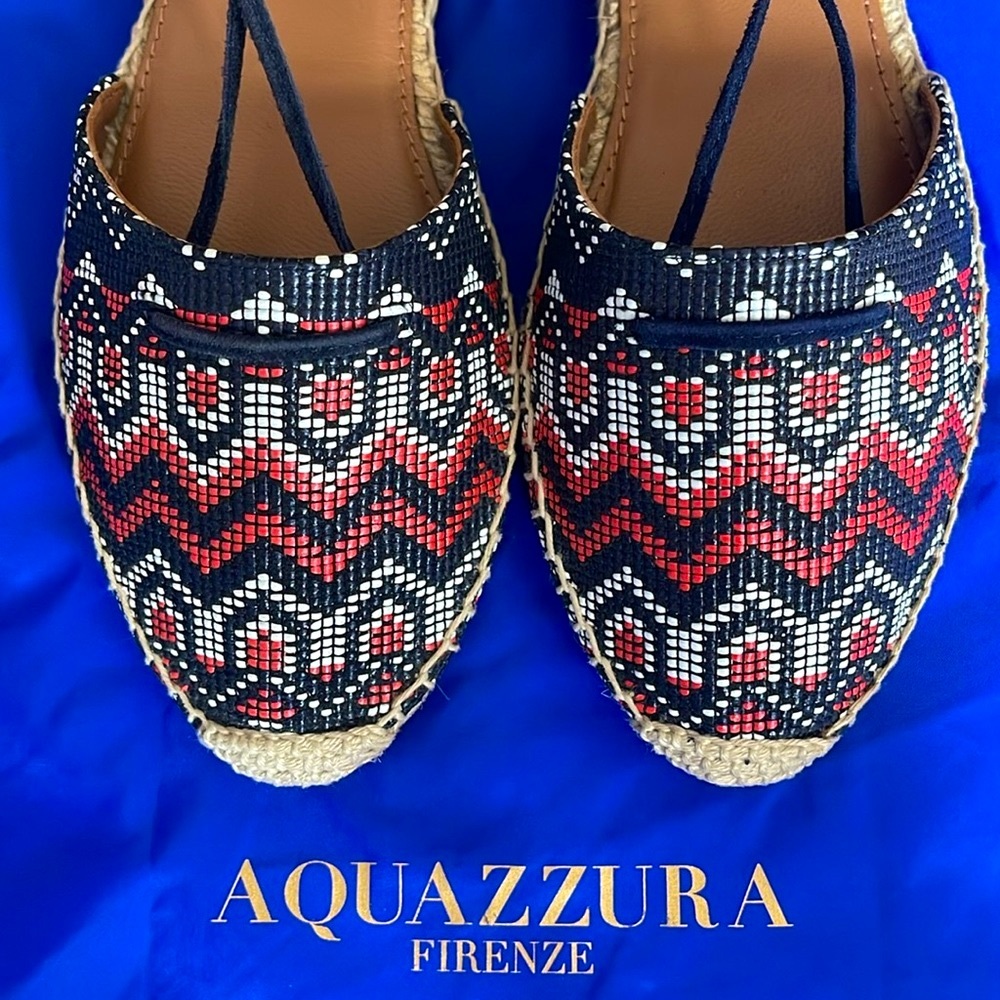 Aquazzura Firenze Belgravia Blue Suede Multicolored Textile Pom-Pom Espadrilles
